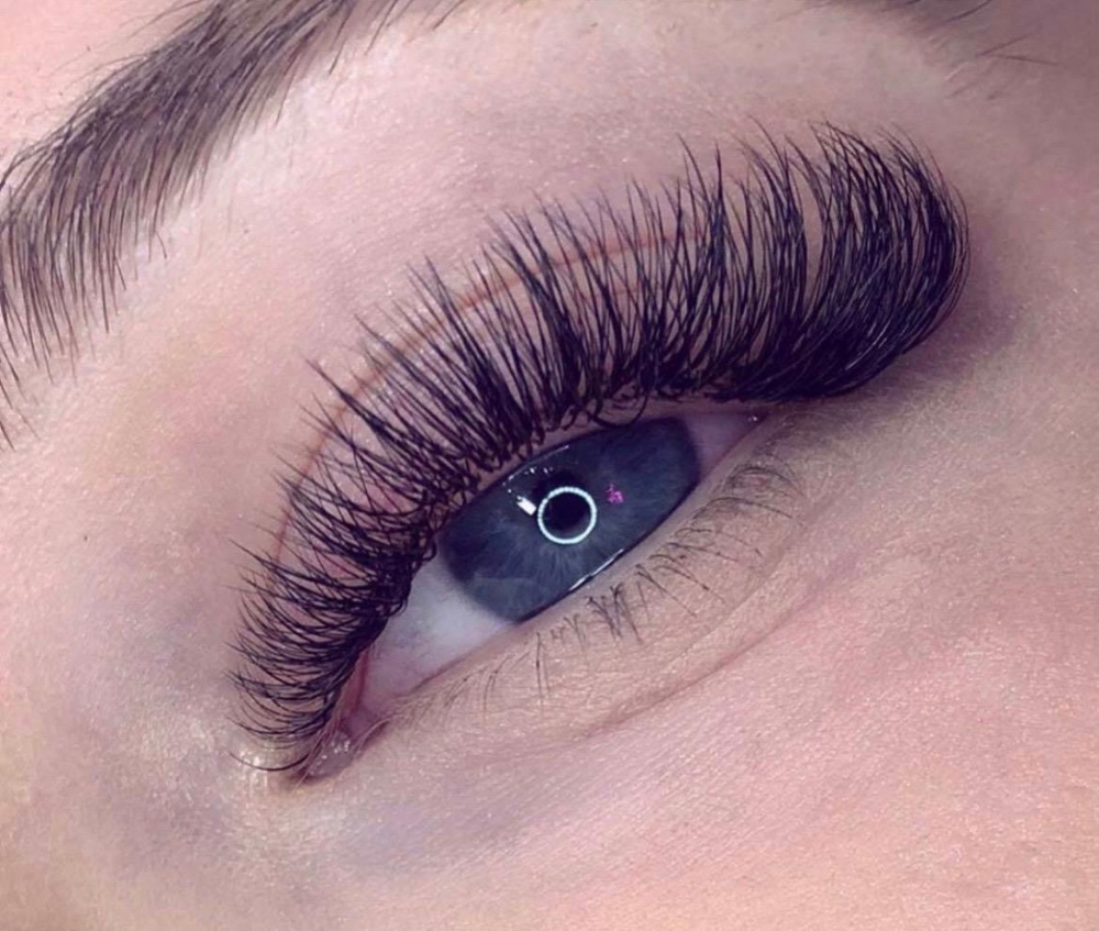 Hybrid Eyelashes