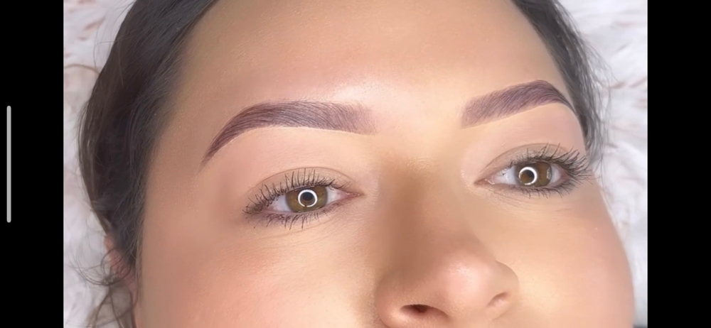 Signature Brow
