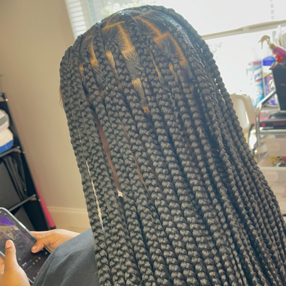 Medium Knotless Braids at Diamond in Katy, TX