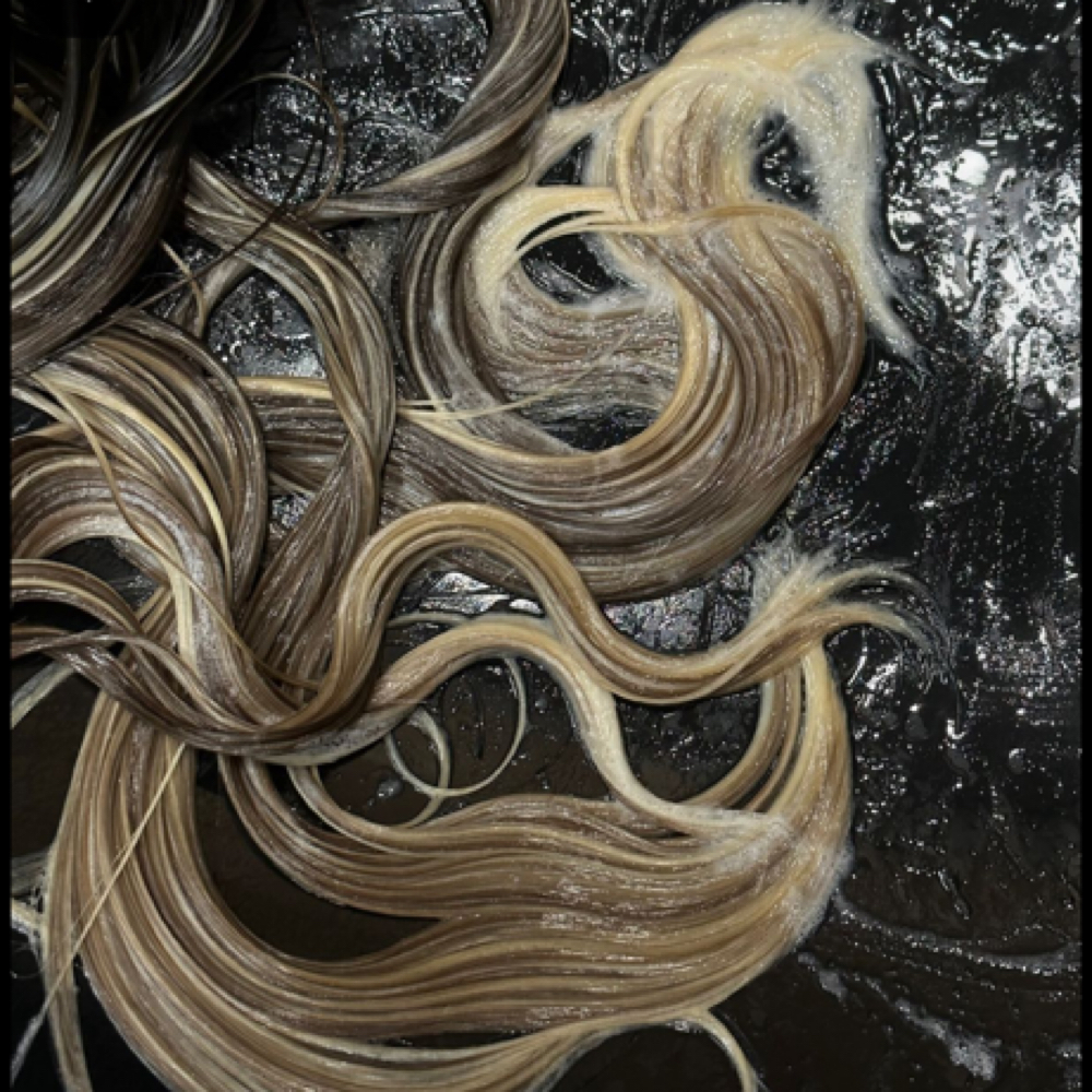 Deep Conditioning Treatment at Veronica’s Vanity @ Lofts + Vici in Youngstown, OH