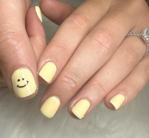 ★ manicure