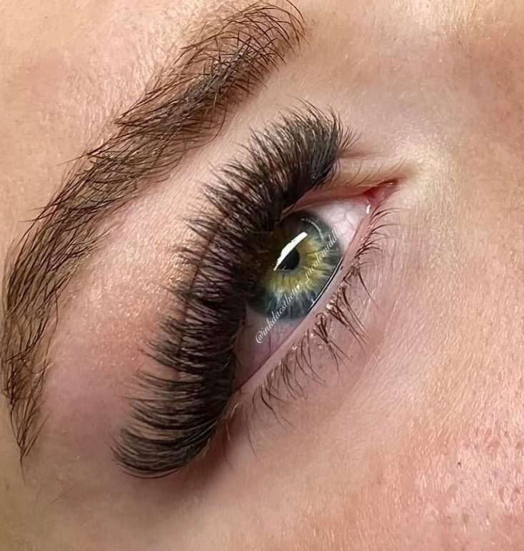 Volume Full Set Lash Extensions