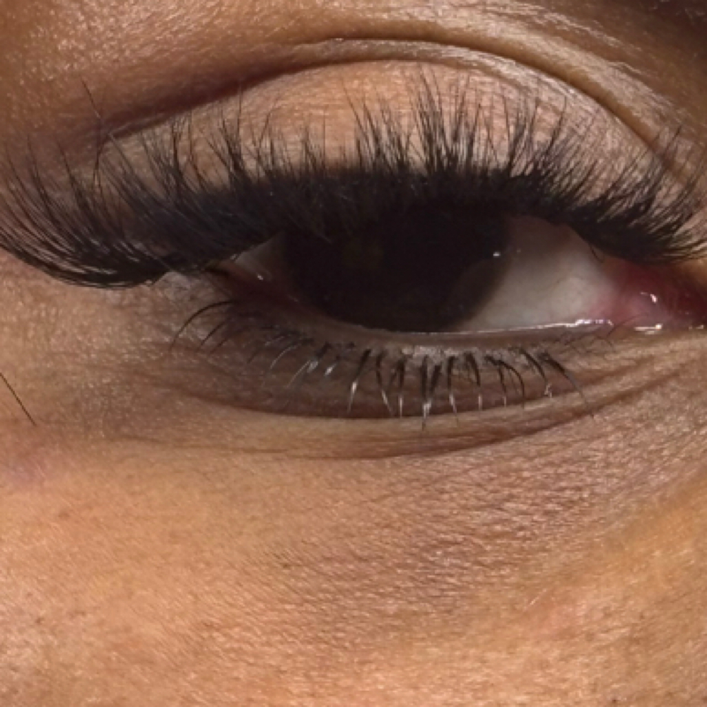 Bottom Lash Extensions