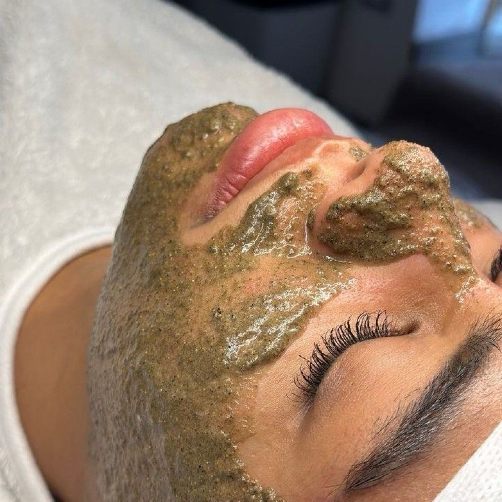 HOLISTIC SEAWEED PEELING at ENDLESS BEAUTY AESTHETICS LLC in Grand praire, TX