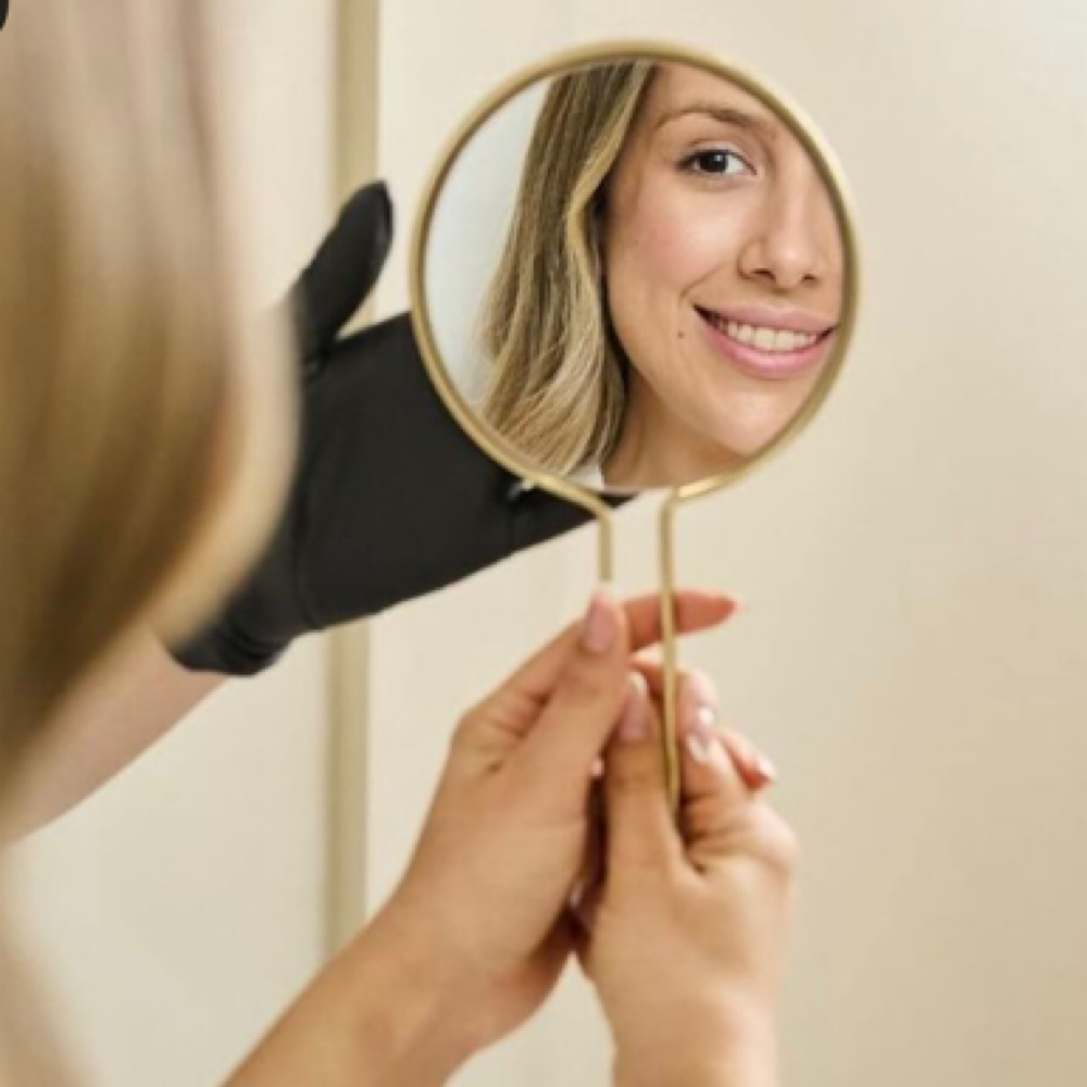 Consultation at Veronica’s Vanity @ Lofts + Vici in Youngstown, OH