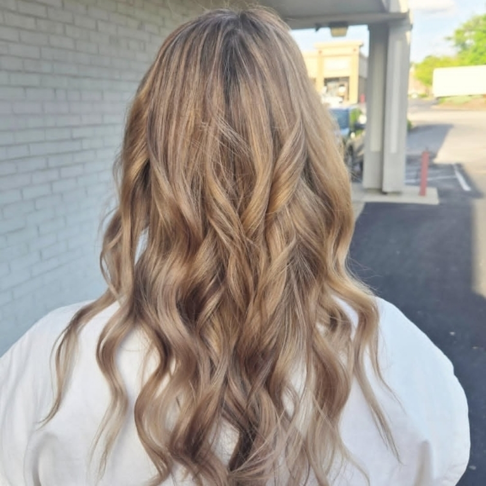 Full Highlight at Beauty By Alexis in Louisville, KY