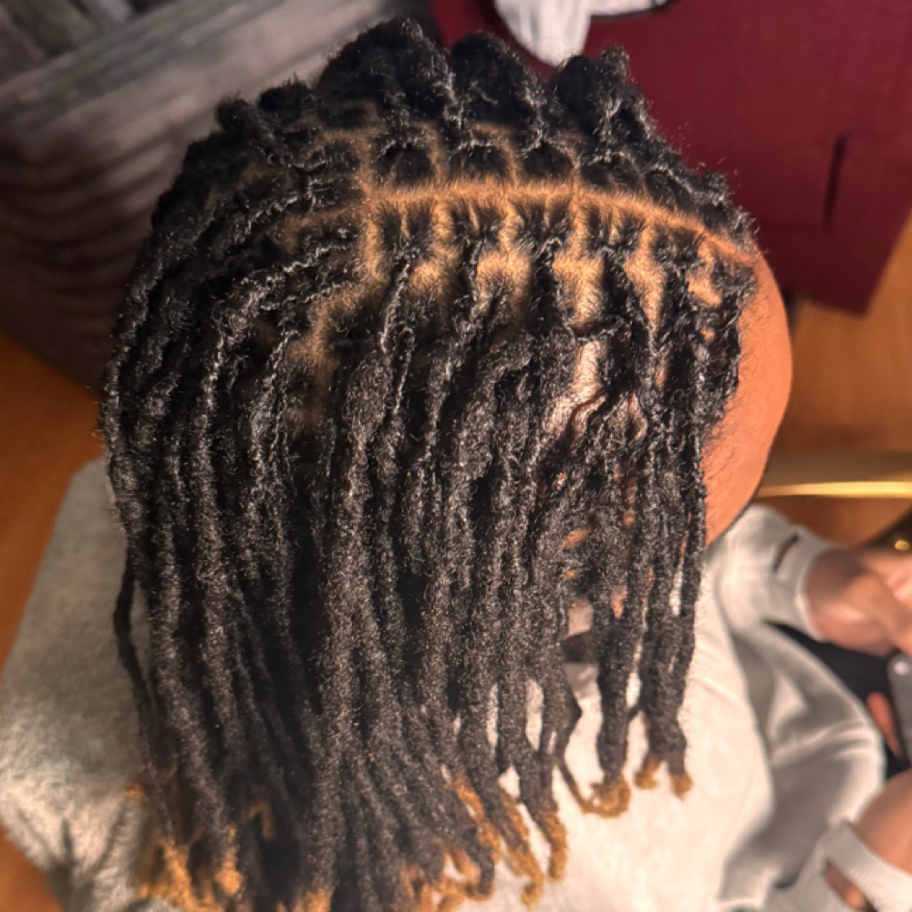 Interlocking at Layla’s Locs of Luv in Palmyra, VA