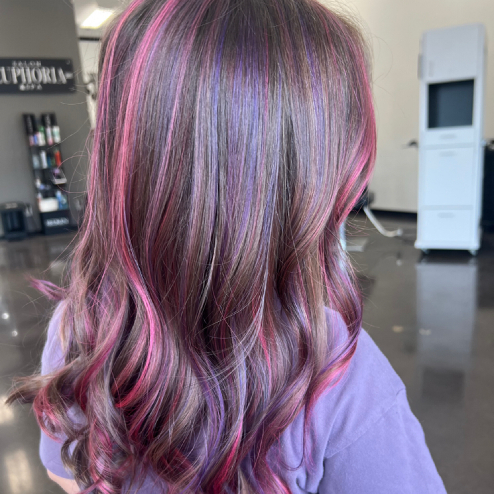 Express Highlight at Hairxzayra in Athens, TX