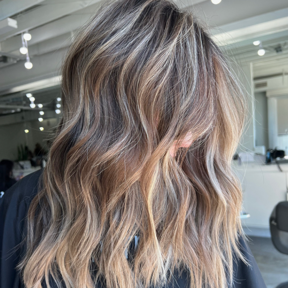 DIMENSIONAL LIVED-IN TRANSFORMATION at WR Atelier by Whitney Rose in Frisco, TX