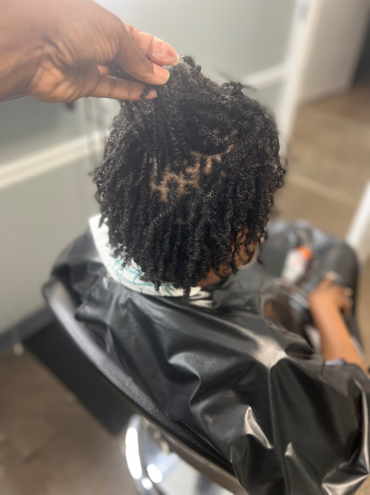 Micro Locs install at The Loc Trio in Riverdale, GA