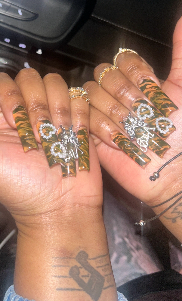 Junk Nails (L-XL)