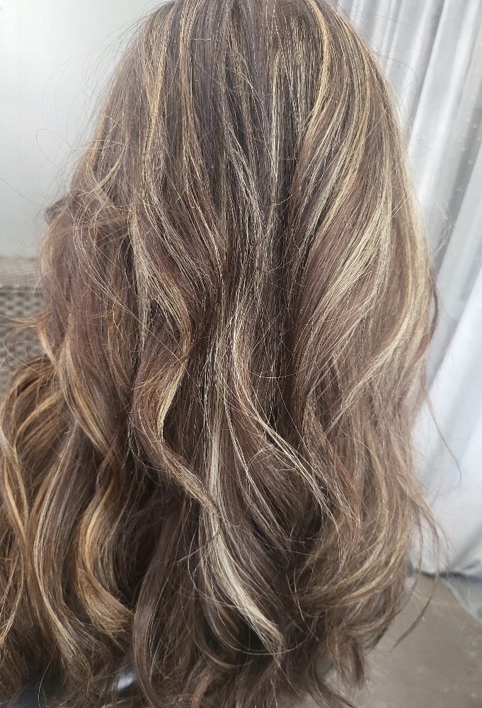 Root Color With Highlights