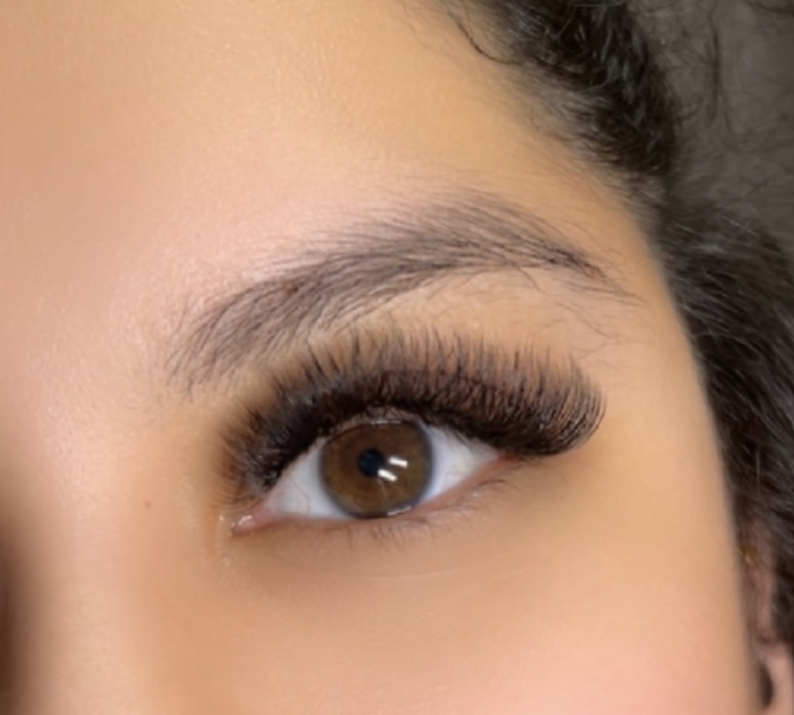 Mega Volume Lash Extensions