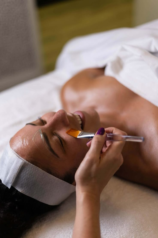 Chemical Peel for Aging & Pigment