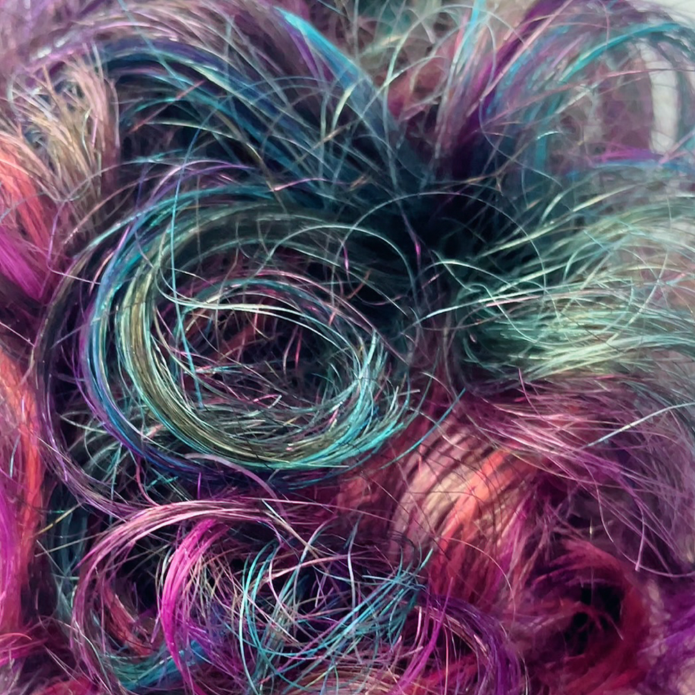 Vivid Color: Short Hair Highlights
