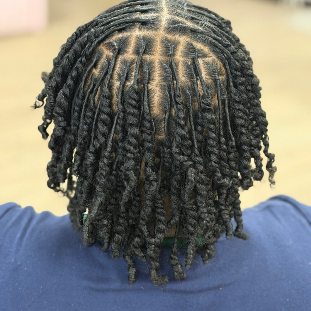 Starter Locs at Twisted Kinkz LLC in Saint Louis, MO