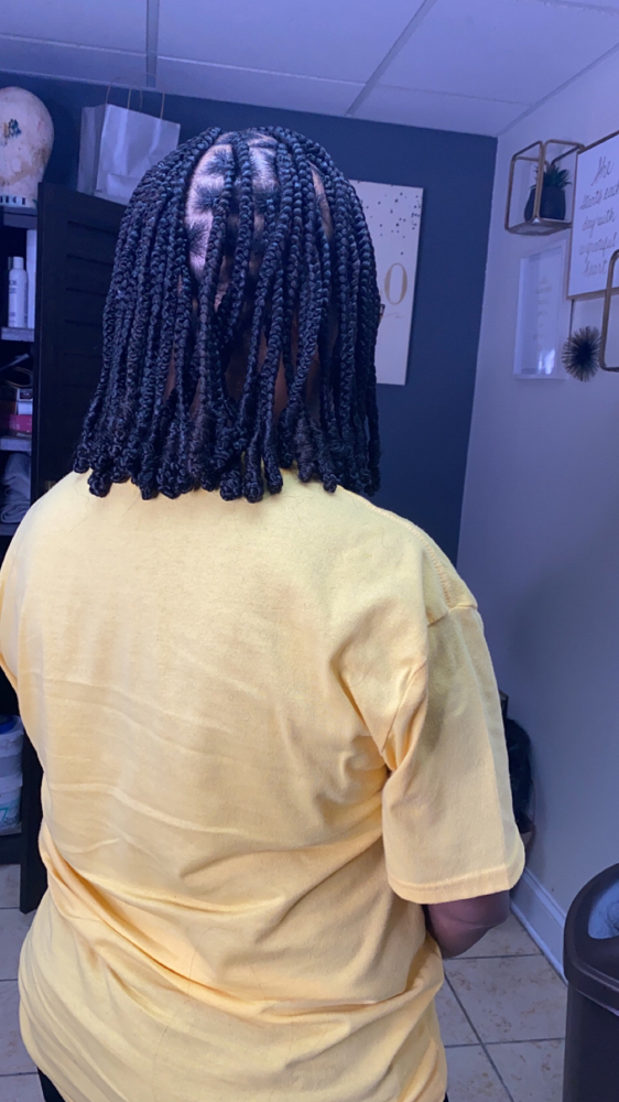 Knotless Bob Braids