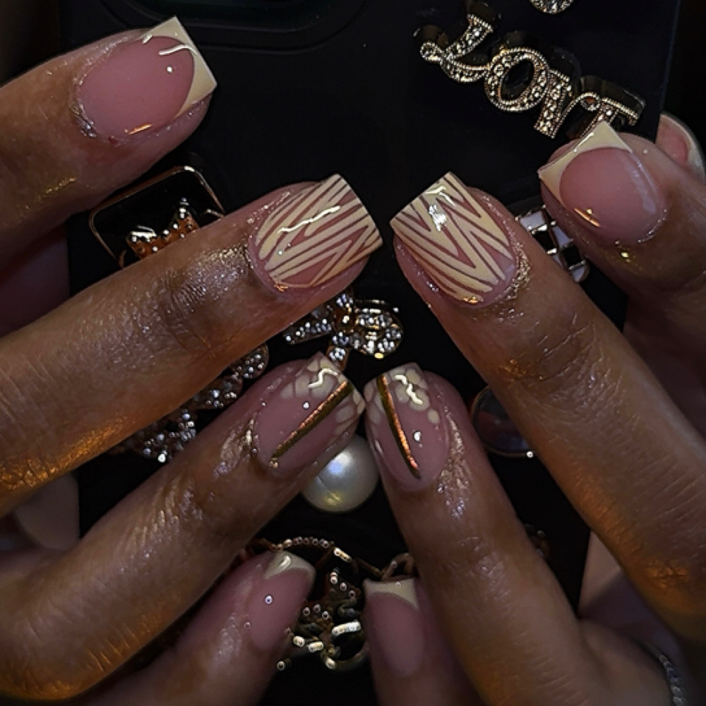 One Color Freestyle: Clean & Simple at Christina Mari in Raleigh, NC