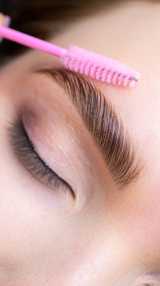 Brow Lamination + Wax