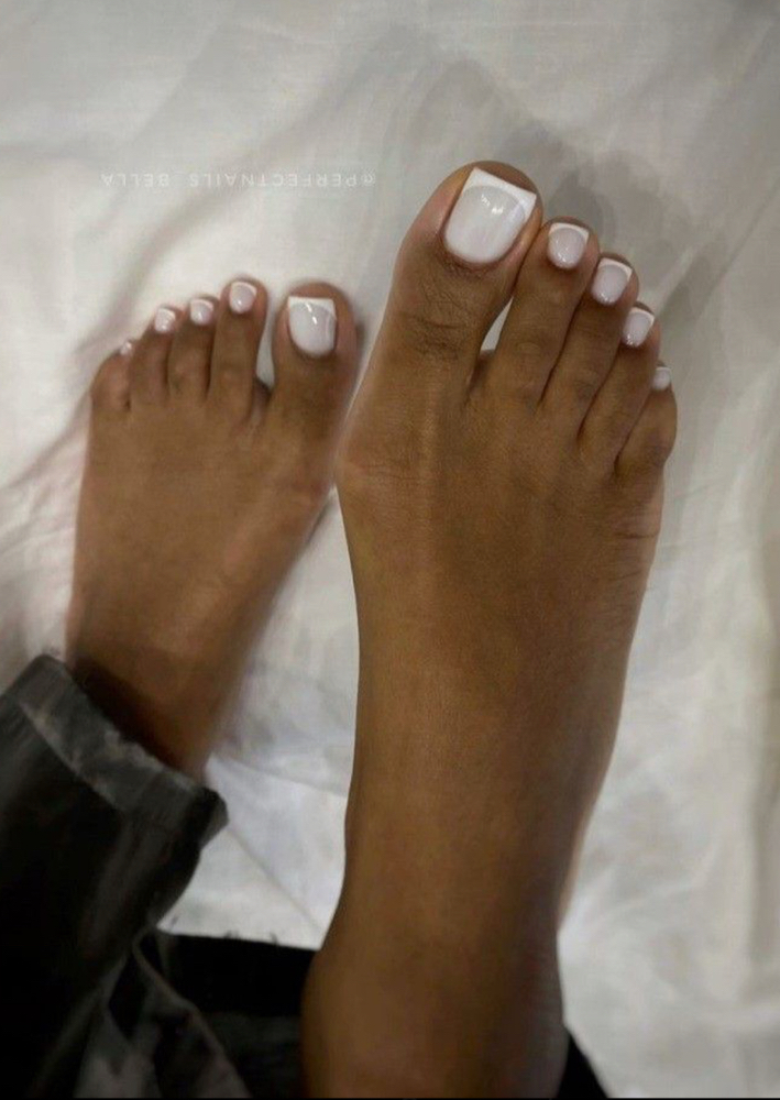 French Gel Pedicure