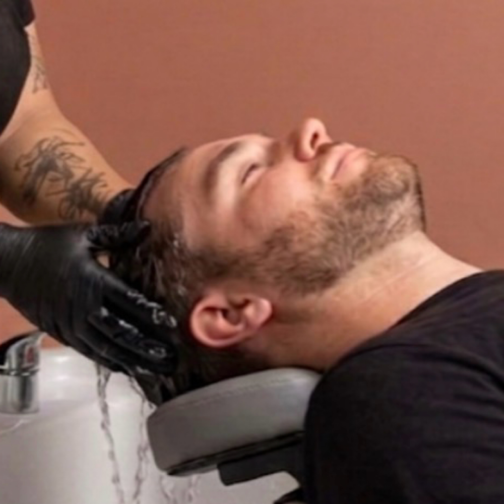 Men’s Shampoo & Deep Condition at The Babe’s Cave LLC in Waterbury, CT