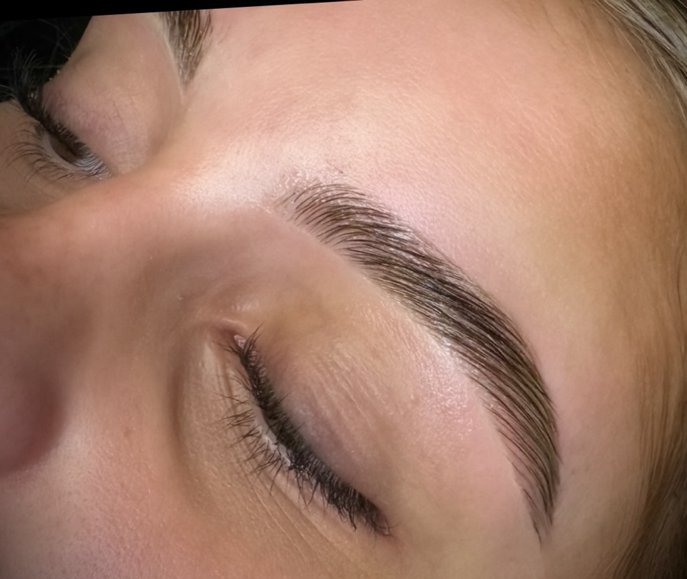 Brow Lamination + Wax