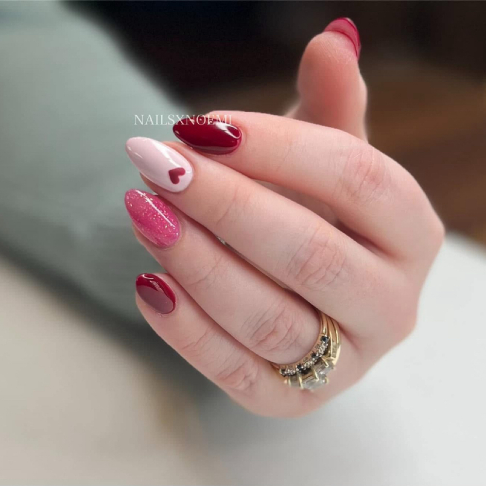 Simple Nail Art at Noemi nail art & spa in Seneca, SC