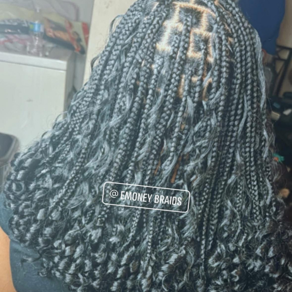 Short Boho Meduim Knotless at E-Money Braidz in Memphis, TN