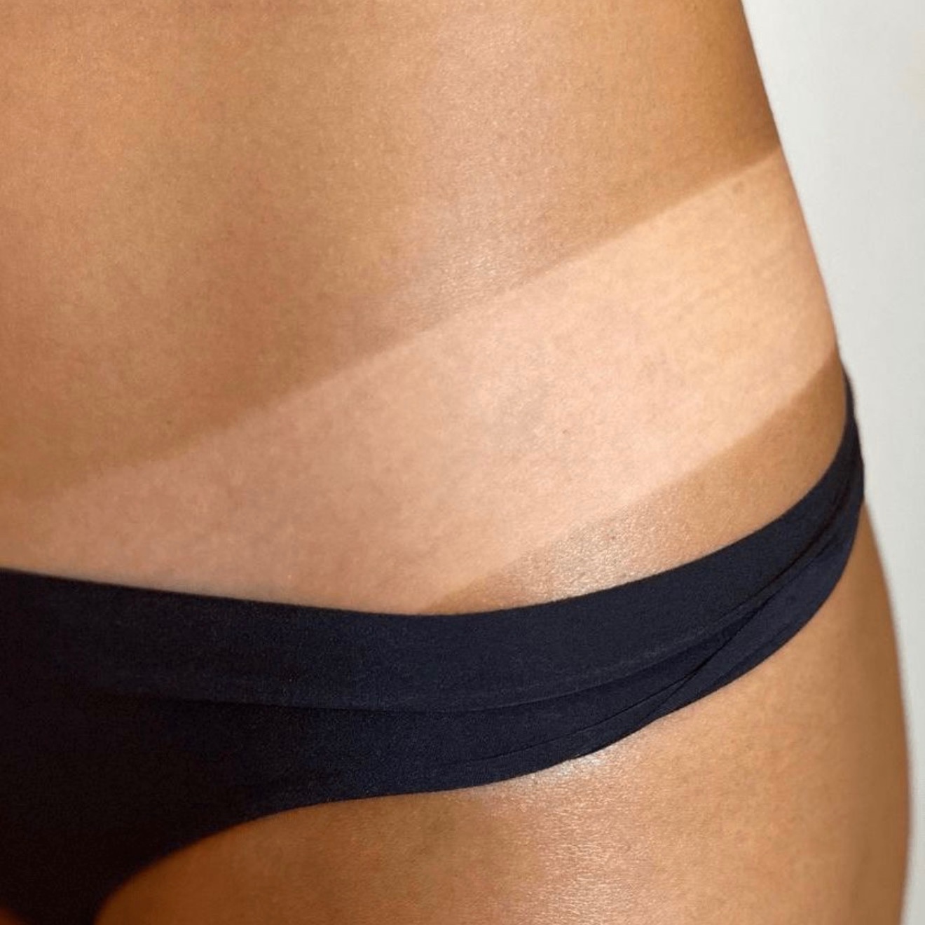 Airbrush Tanning at Bare + Bronzed in Fort Worth, TX