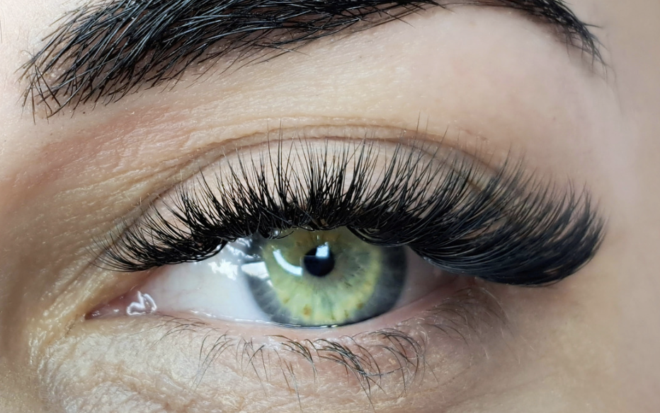 Lash Consultation