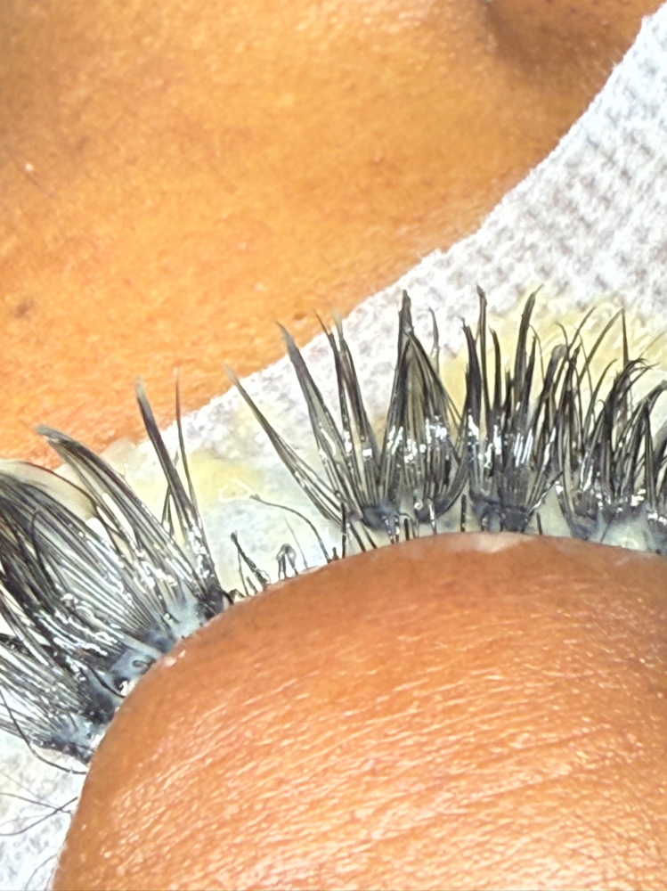 Lash Removal