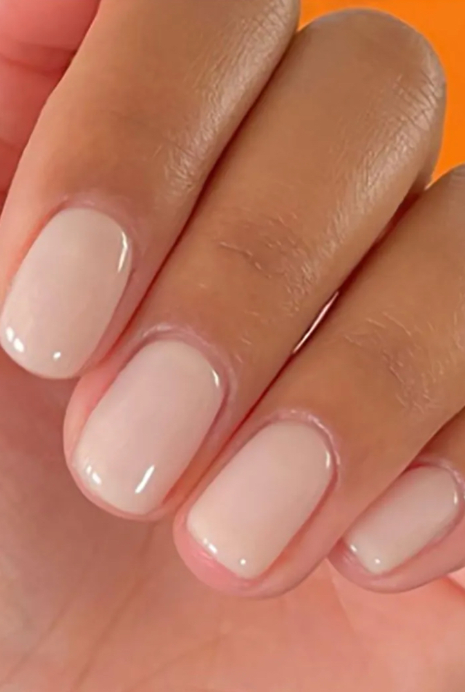 Gel Manicure at Beautyflyskinn in hesperia, CA