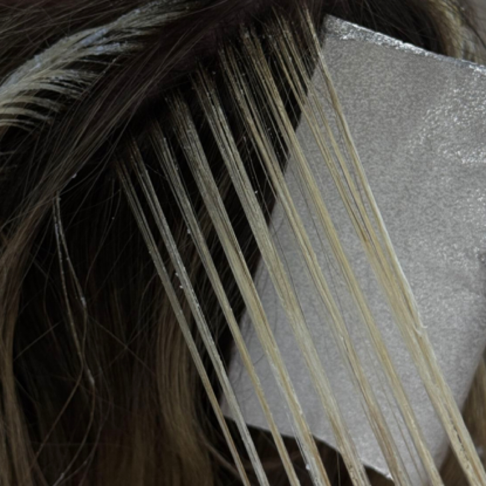 Mini Highlight (10 Foils & Toner) at Kay Beauty in Louisville, KY
