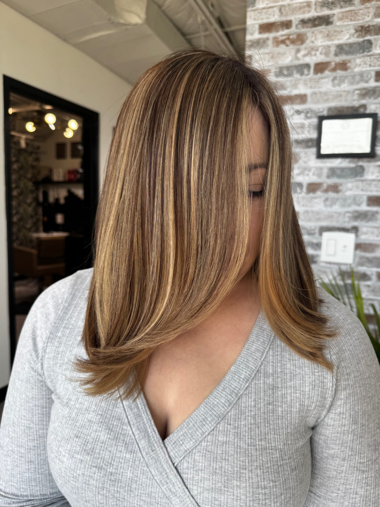 Haircut, Shampoo & Style