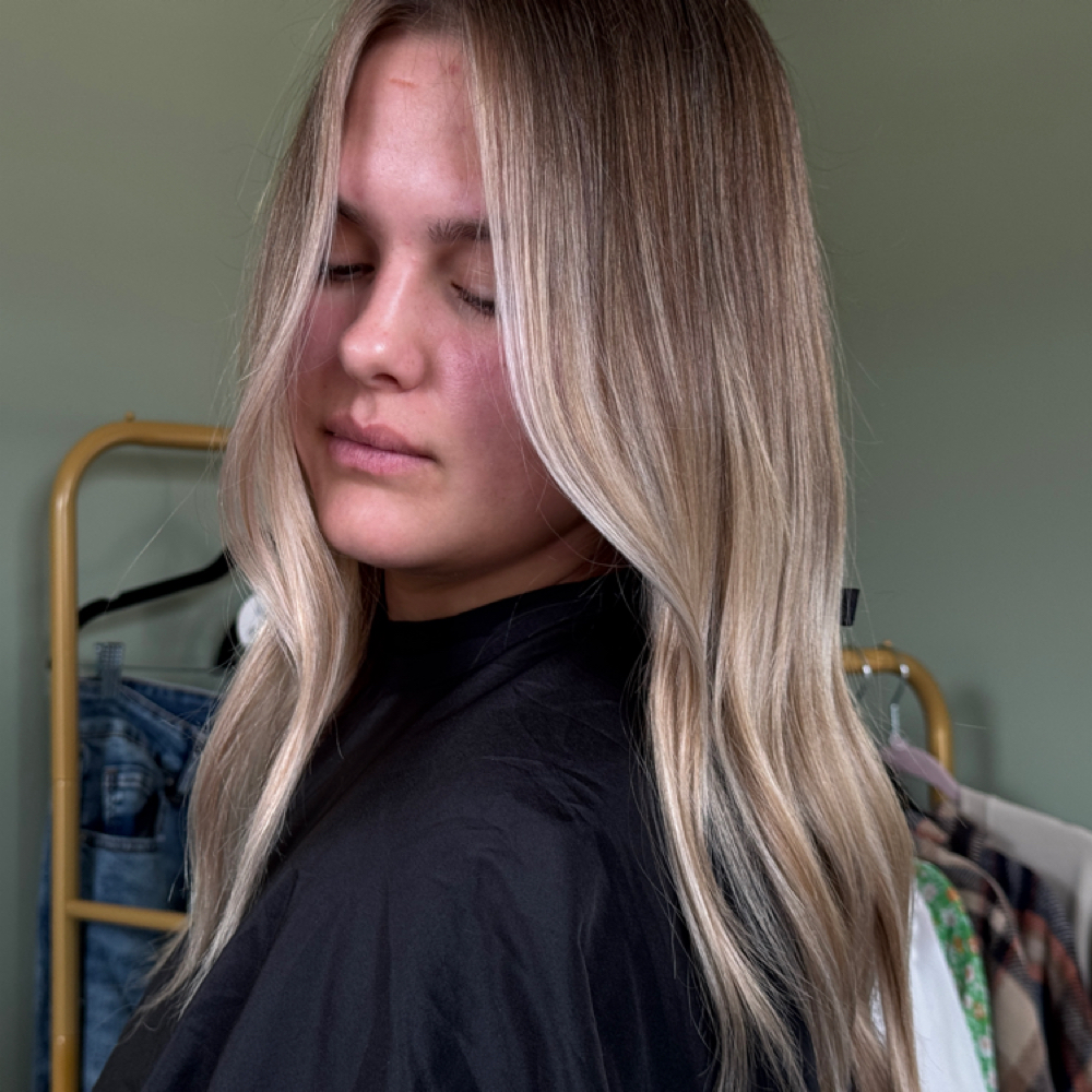 Dimensional Blonde (Partial) at Harley Rae in Jacksonville, NC