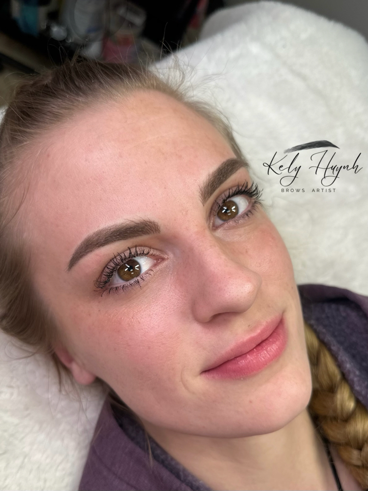 COMBO BROWS ANNUAL TOUCH UP