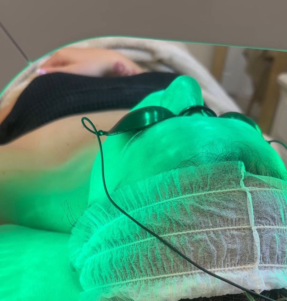Aeterna Glow Facial