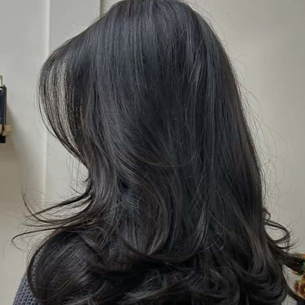 Blowout at Signature Blush Studio NYC in Queens, NY