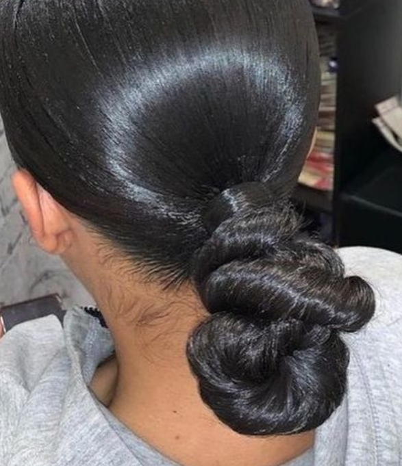 Knot Bun
