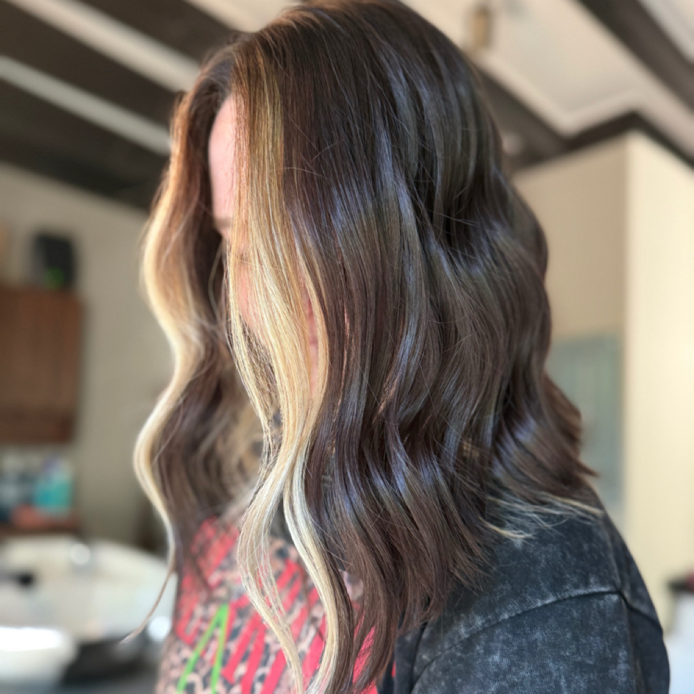 Face Frame Highlight at Lumi Salon Studio in Locust Grove, VA