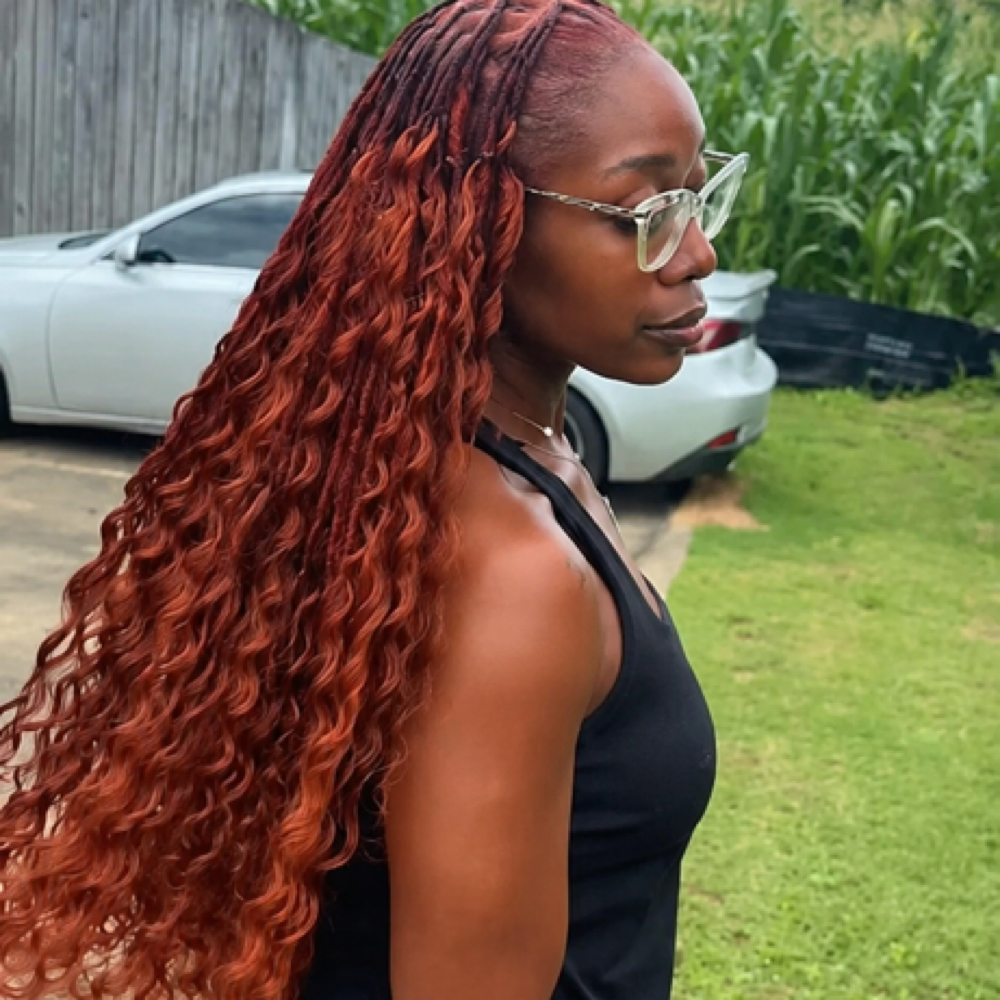 Miracle Knots OVER LOCS at Mya The Locologist in Columbus, GA