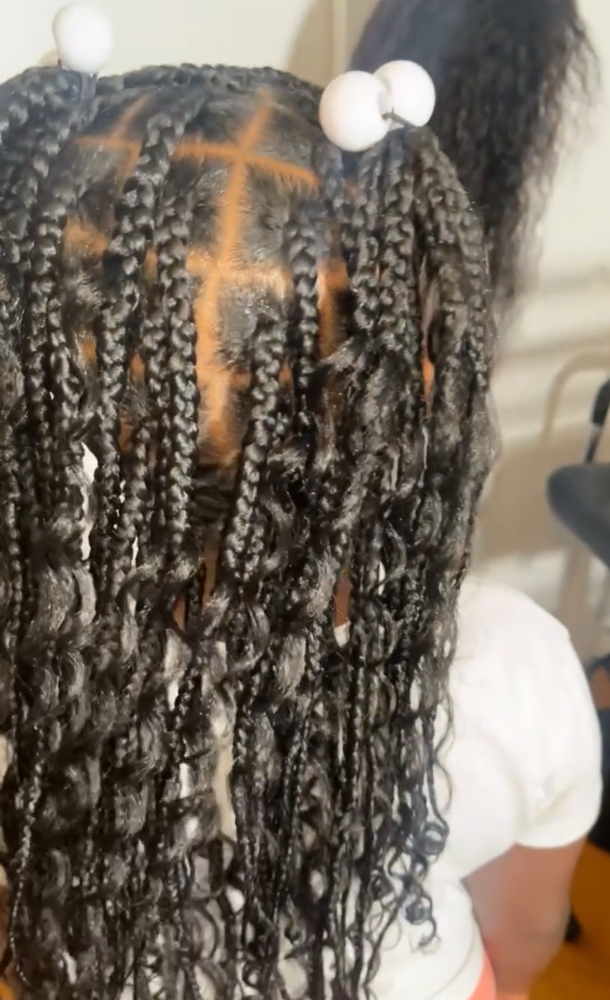 Kids Medium Boho Knotless at SimplyBella by DeaunderBarnes in Huntsville, AL