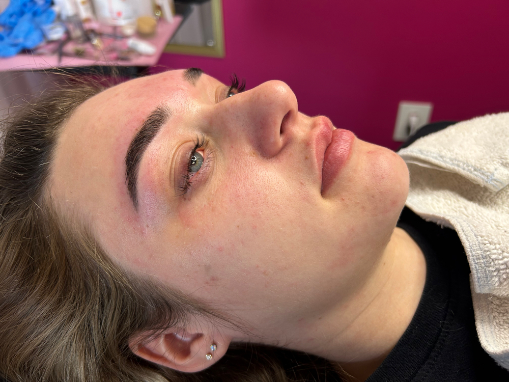 Brow Tint & Wax