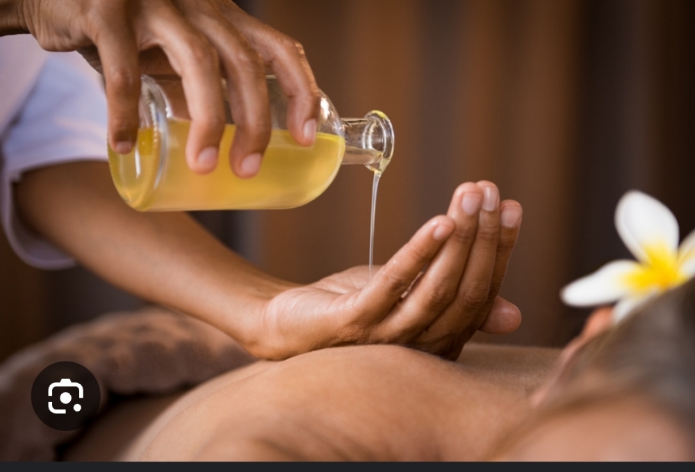 Aroma Therapy Massage