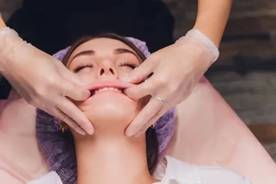 Facelift and Buccal Massage - 60min