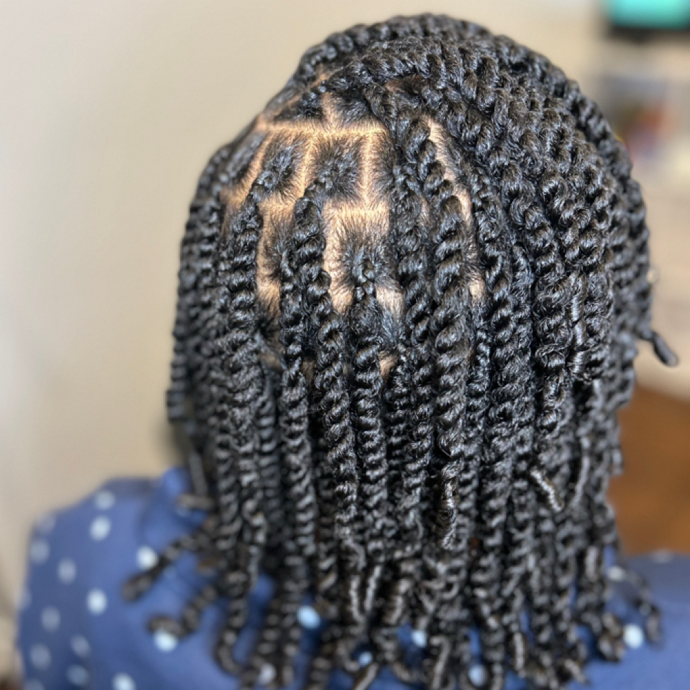 Thriving in Twists & Braids Package at Cachet’s Luxe Atelier in Atlanta, GA