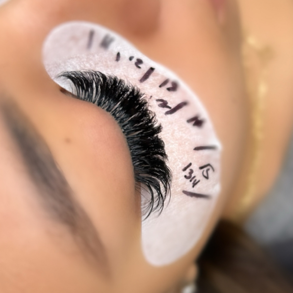Lash Fill at LIV Lashed LLC in Whittier, CA
