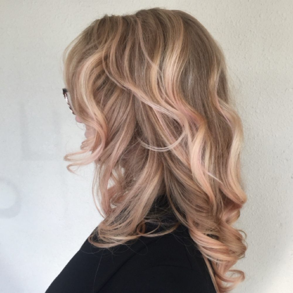 Color at Thea Hart in Bellingham, WA