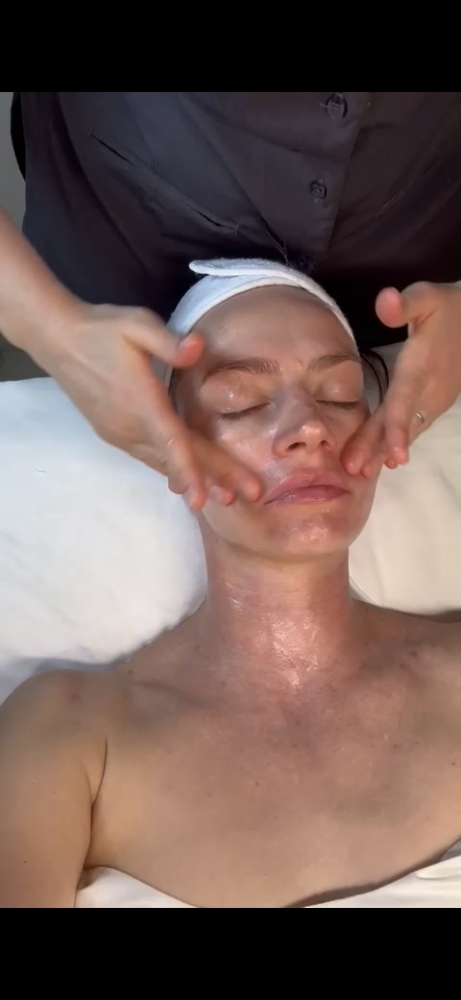 Awakening Face and Scalp Massage
