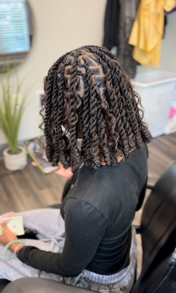 Invisible Loc Bob W/ Boho Curls at LocsNLooks in Lawrenceville, GA